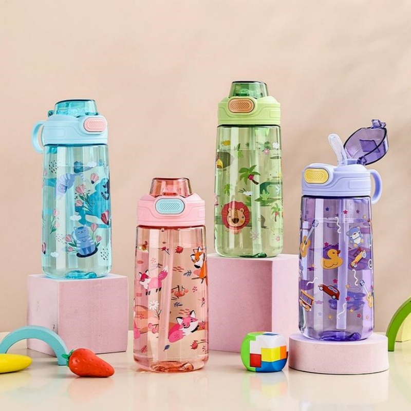 550mlの子供用、かわいい動物柄の水筒。安全ロック付きで、 - Outdoor Kid Friendly のレビューと価格