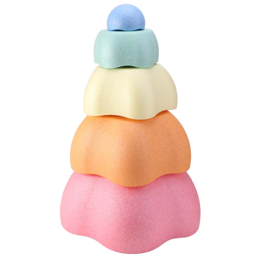 川の石を使ったバランスゲーム。五芒星の形をしたバランス石、フ - Stepping Stone Foam のレビューと価格